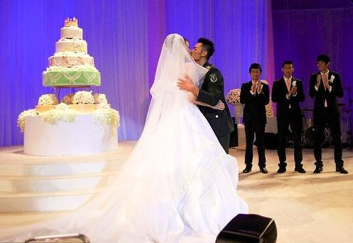 bmt-092312-lin-dan-13.jpg